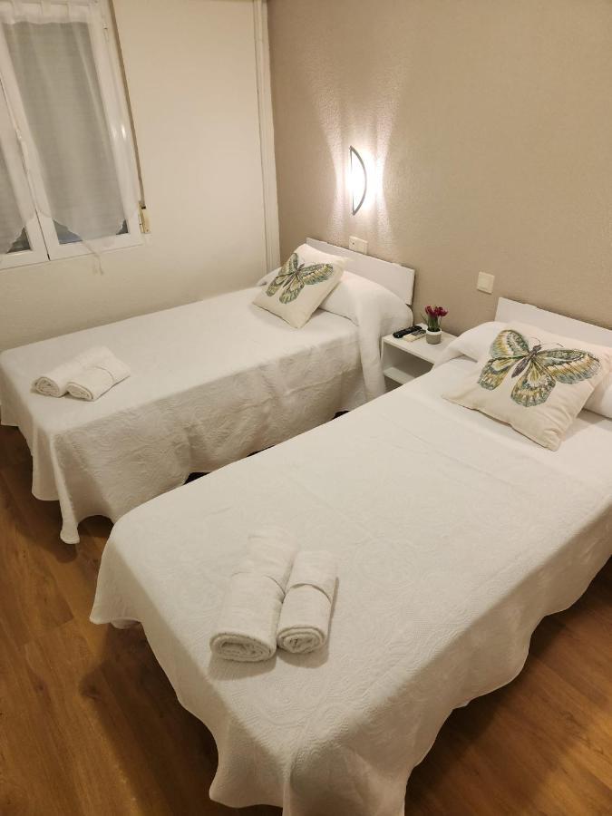 Hostal Casa Fran La Pueblanueva Luaran gambar